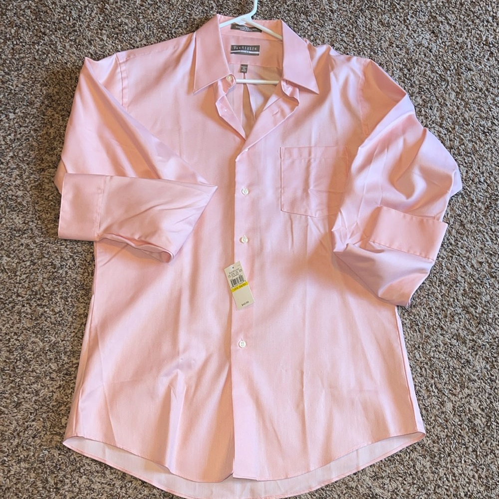 Van Huesen Fitted Wrinkle Free 15 1/2 (34/35) Dress Shirt 👔